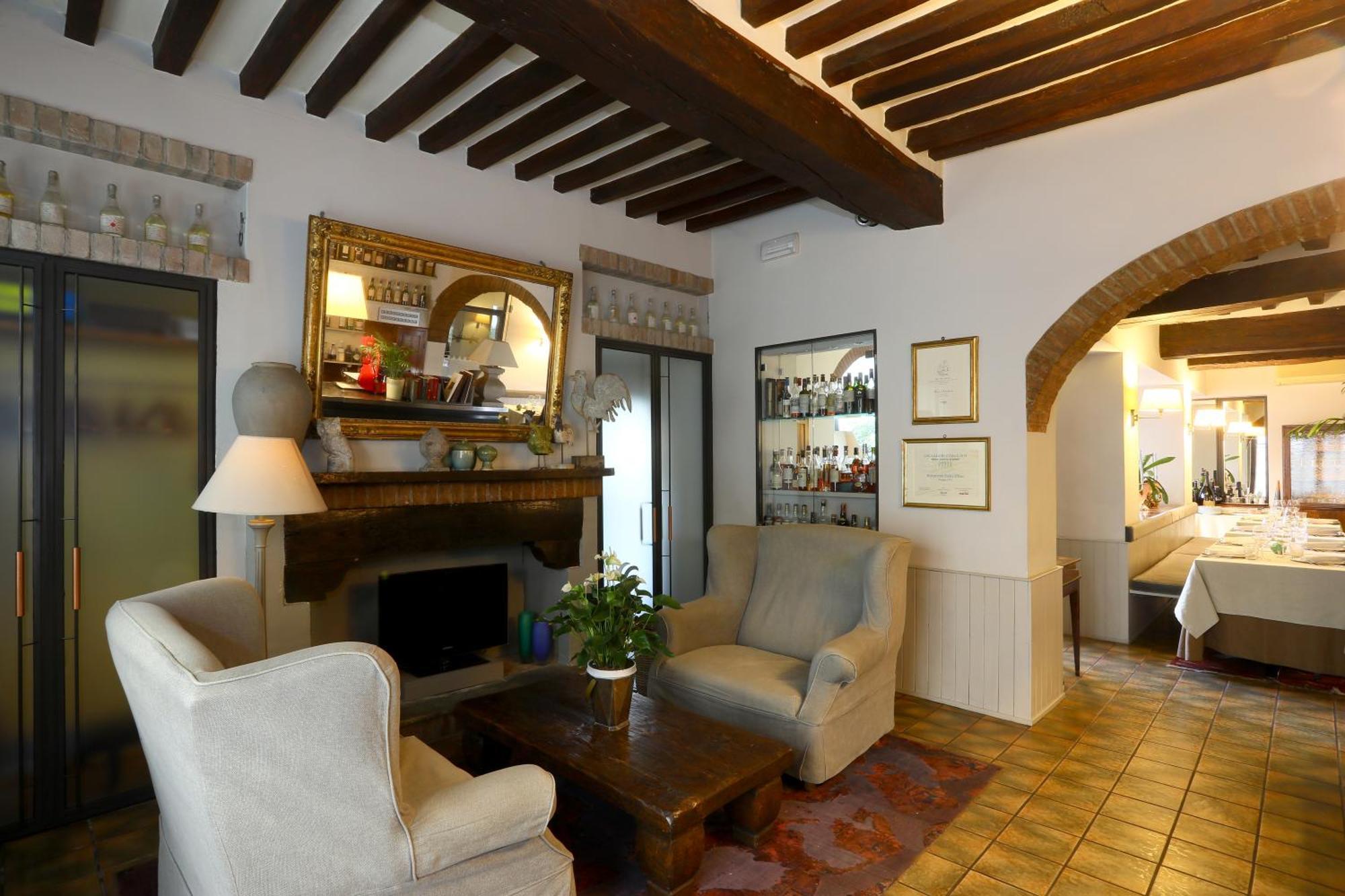 Locanda Stella D'Oro Soragna Eksteriør bilde